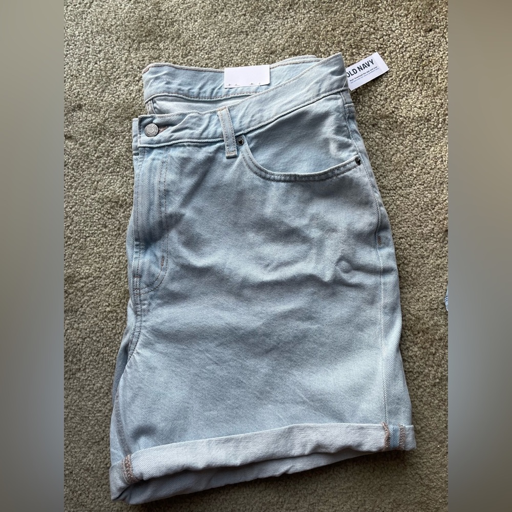 Old Navy size 16 slouchy straight high rise jean shorts